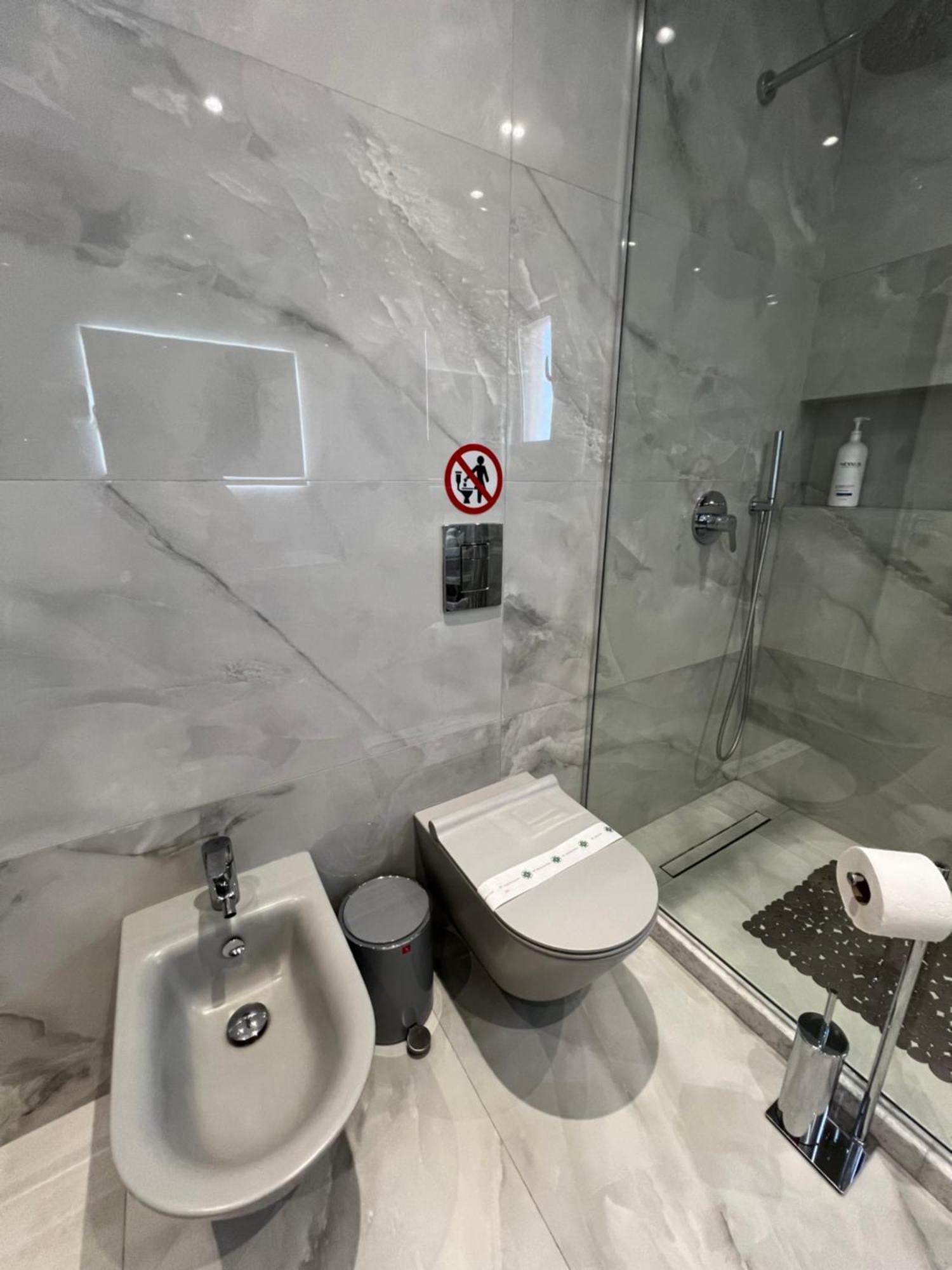 Center View Luxury Apartment Tirana Zewnętrze zdjęcie
