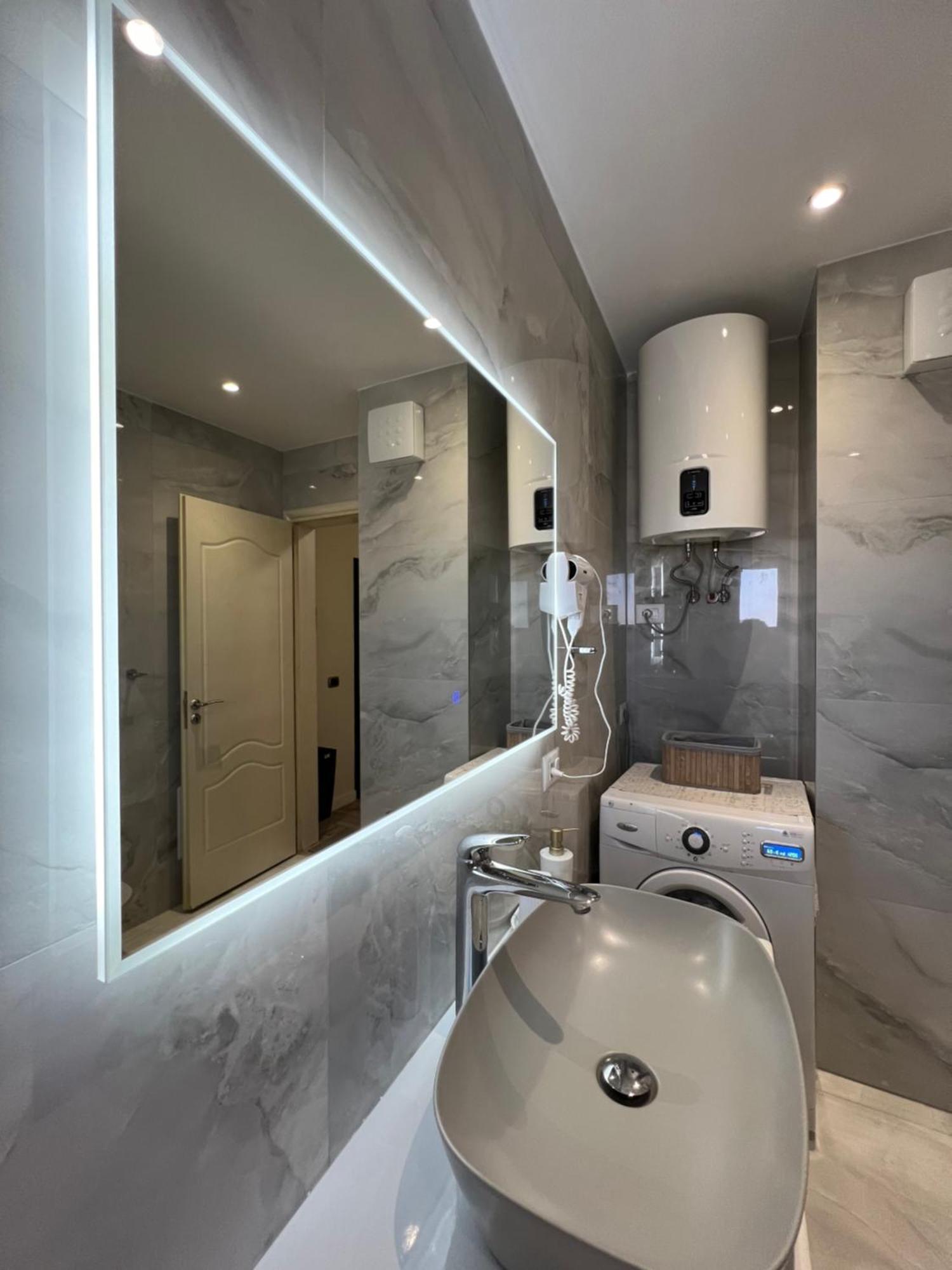Center View Luxury Apartment Tirana Zewnętrze zdjęcie