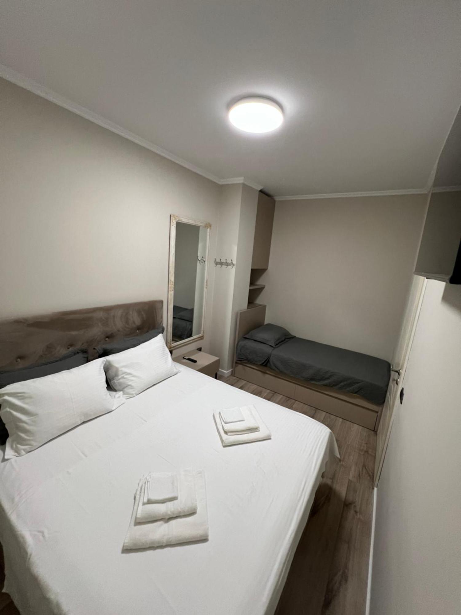 Center View Luxury Apartment Tirana Zewnętrze zdjęcie