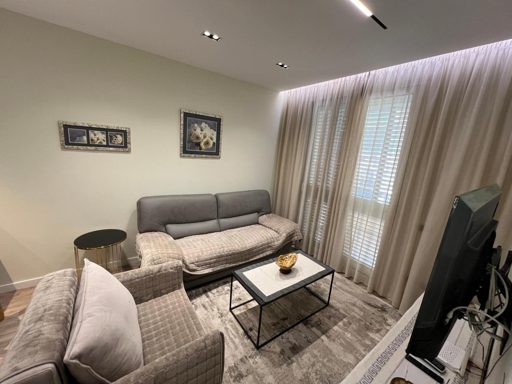 Center View Luxury Apartment Tirana Zewnętrze zdjęcie